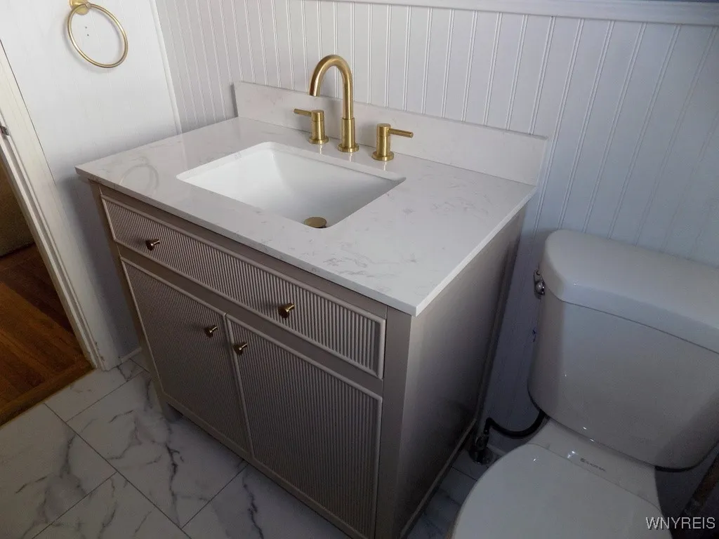 214 Glencove Road, Tonawanda, New York 14223, Tonawanda, New York 14223, 2 Bedrooms Bedrooms, 5 Rooms Rooms,1 BathroomBathrooms,Residential,For Sale,214 Glencove Road, Tonawanda, New York 14223,B1624709