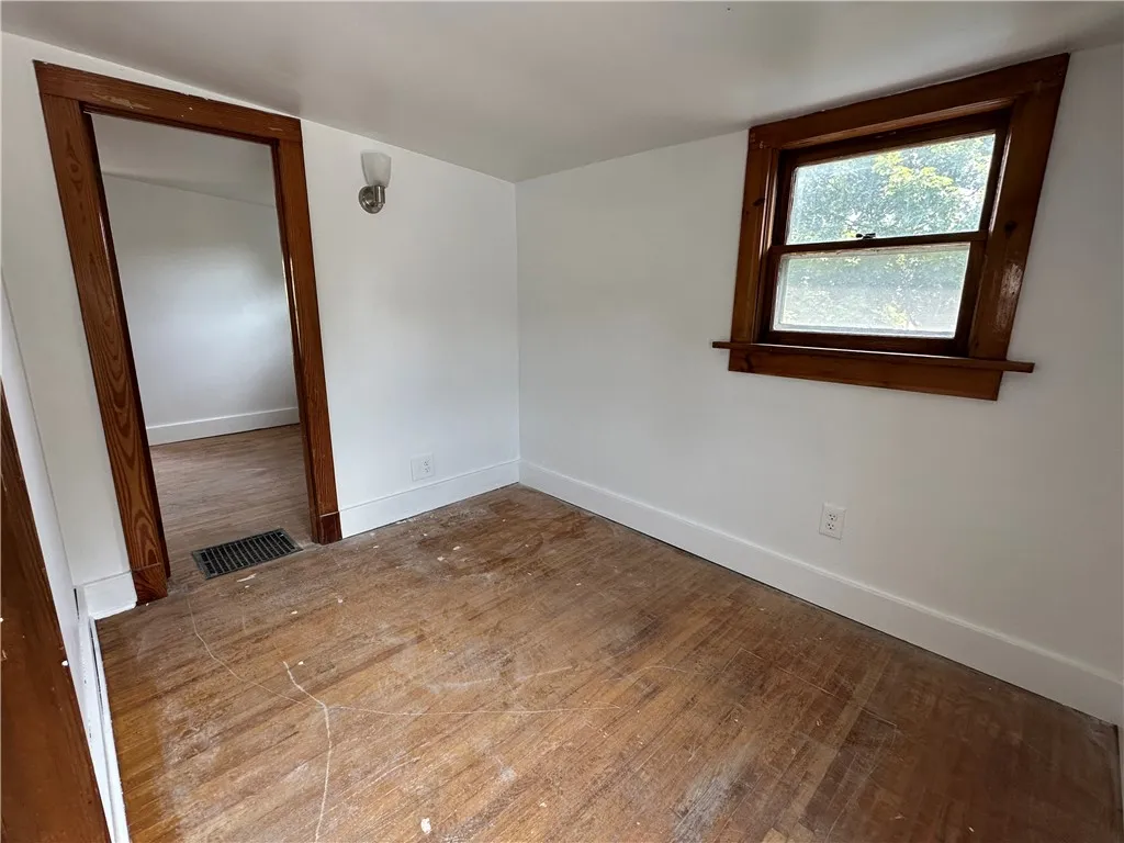 top of stairs foyer