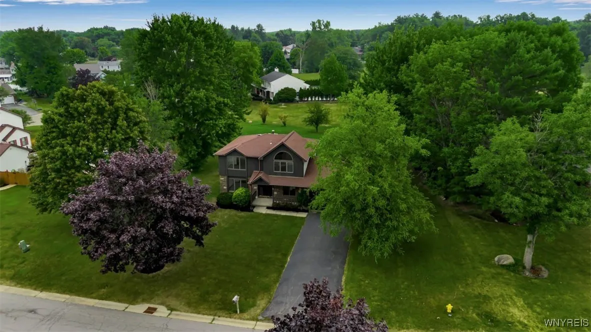 63 Old Orchard Lane, Orchard Park, New York 14127, Orchard Park, New York 14127, 5 Bedrooms Bedrooms, 9 Rooms Rooms,2 BathroomsBathrooms,Residential,For Sale,63 Old Orchard Lane, Orchard Park, New York 14127,B1625348