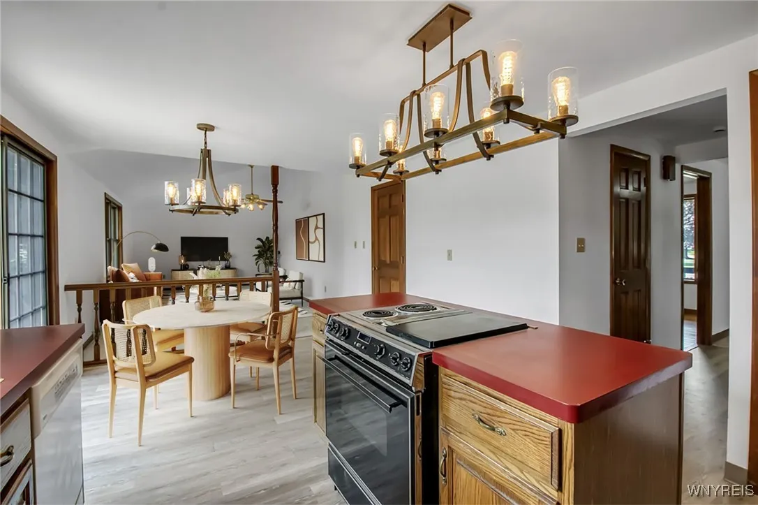 63 Old Orchard Lane, Orchard Park, New York 14127, Orchard Park, New York 14127, 5 Bedrooms Bedrooms, 9 Rooms Rooms,2 BathroomsBathrooms,Residential,For Sale,63 Old Orchard Lane, Orchard Park, New York 14127,B1625348