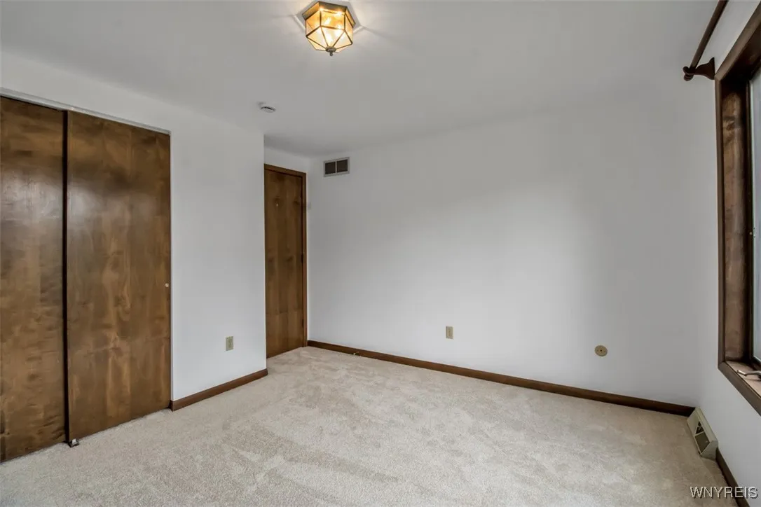 63 Old Orchard Lane, Orchard Park, New York 14127, Orchard Park, New York 14127, 5 Bedrooms Bedrooms, 9 Rooms Rooms,2 BathroomsBathrooms,Residential,For Sale,63 Old Orchard Lane, Orchard Park, New York 14127,B1625348