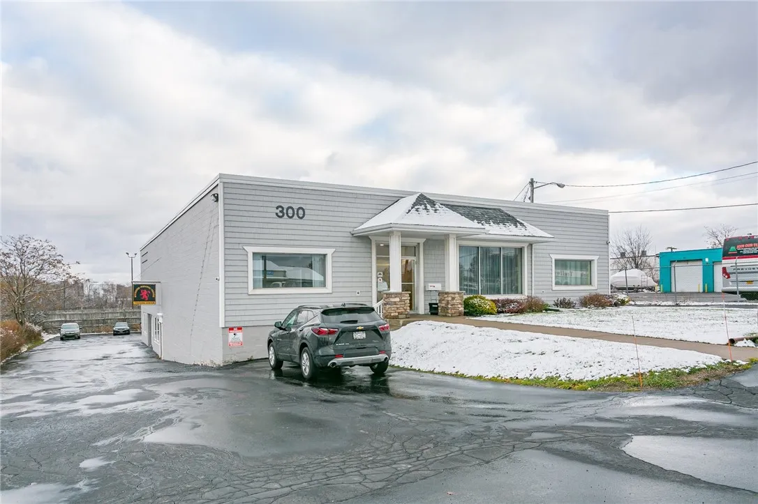 300 Buell Road, Gates, New York 14624, Gates, New York 14624, ,Commercial Lease,For Rent,300 Buell Road, Gates, New York 14624,R1625457