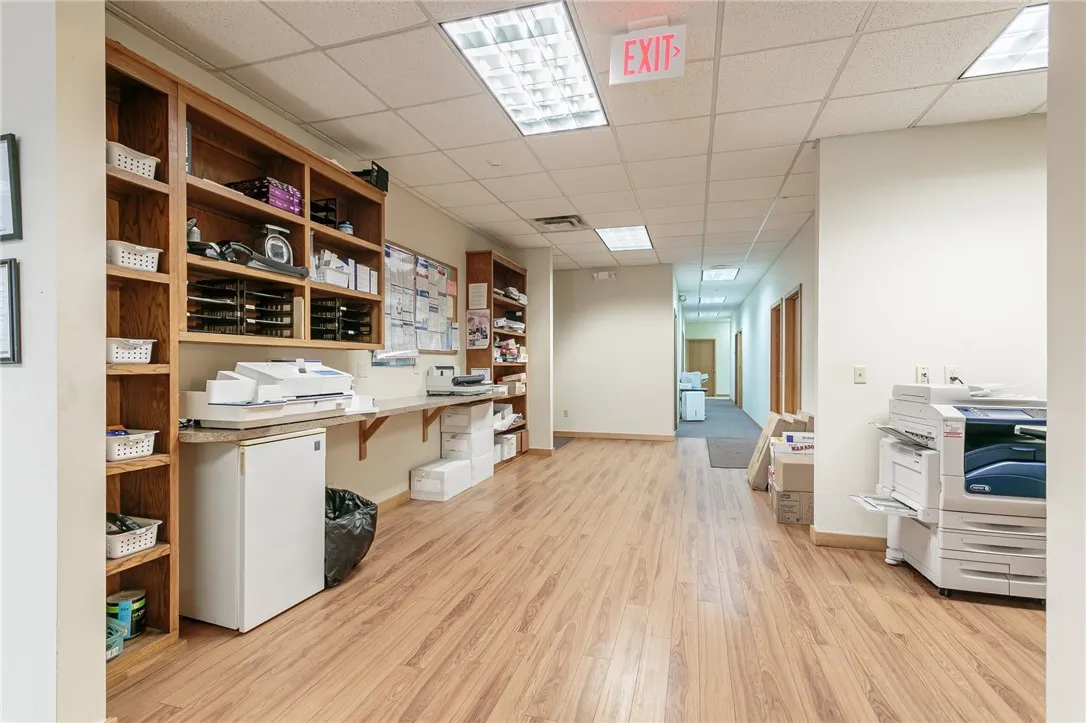 300 Buell Road, Gates, New York 14624, Gates, New York 14624, ,Commercial Lease,For Rent,300 Buell Road, Gates, New York 14624,R1625457