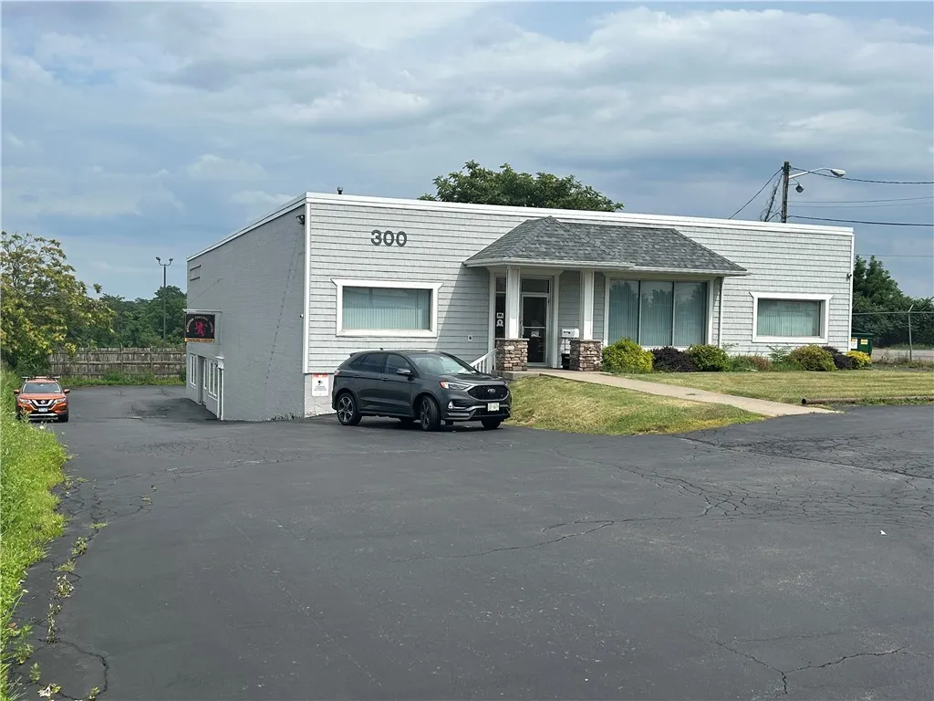 300 Buell Road, Gates, New York 14624, Gates, New York 14624, ,Commercial Lease,For Rent,300 Buell Road, Gates, New York 14624,R1625457