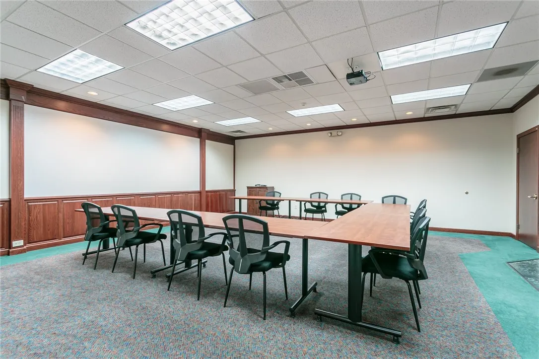 300 Buell Road, Gates, New York 14624, Gates, New York 14624, ,Commercial Lease,For Rent,300 Buell Road, Gates, New York 14624,R1625457