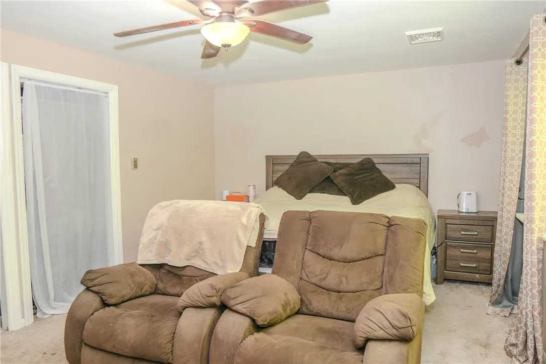 136 Valley Crest Road, Greece, New York 14616, Greece, New York 14616, 4 Bedrooms Bedrooms, 13 Rooms Rooms,1 BathroomBathrooms,Residential,For Sale,136 Valley Crest Road, Greece, New York 14616,R1625404
