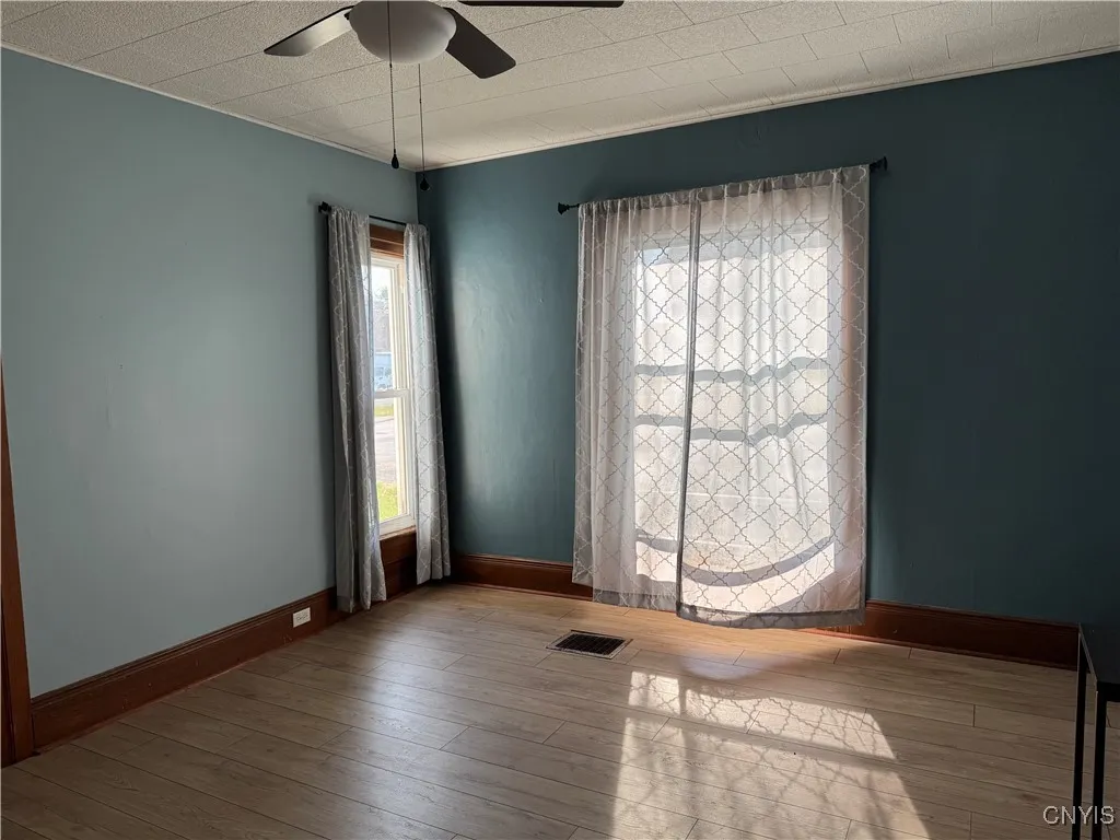 20427 Sunrise Avenue, Orleans, New York 13656, Orleans, New York 13656, 4 Bedrooms Bedrooms, 8 Rooms Rooms,1 BathroomBathrooms,Residential,For Sale,20427 Sunrise Avenue, Orleans, New York 13656,S1625460