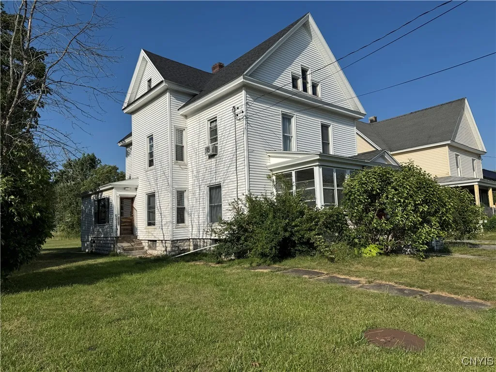 20427 Sunrise Avenue, Orleans, New York 13656, Orleans, New York 13656, 4 Bedrooms Bedrooms, 8 Rooms Rooms,1 BathroomBathrooms,Residential,For Sale,20427 Sunrise Avenue, Orleans, New York 13656,S1625460