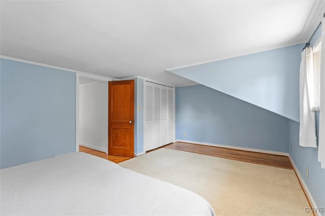 Bedroom 2nd floor