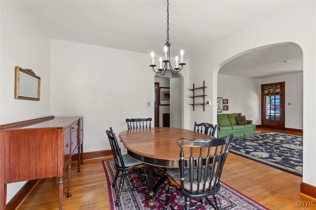 Dining ViewLiving