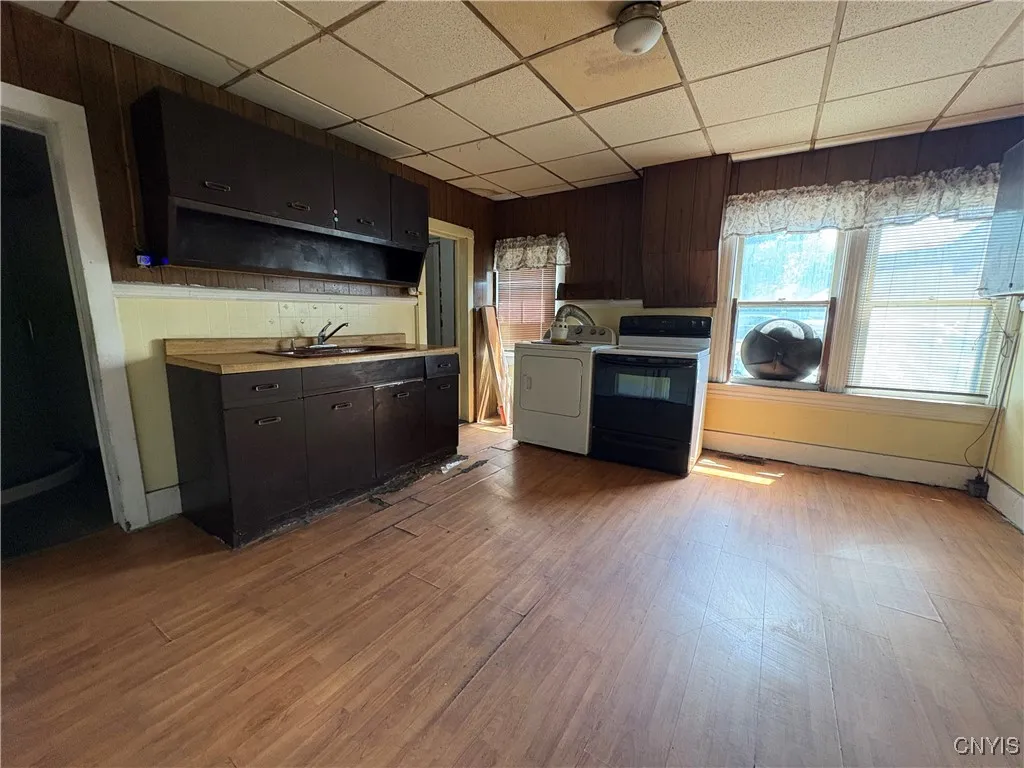 304 Mohawk Street, Rome, New York 13440, Rome, New York 13440, 3 Bedrooms Bedrooms, 5 Rooms Rooms,2 BathroomsBathrooms,Residential,For Sale,304 Mohawk Street, Rome, New York 13440,0,S1625405