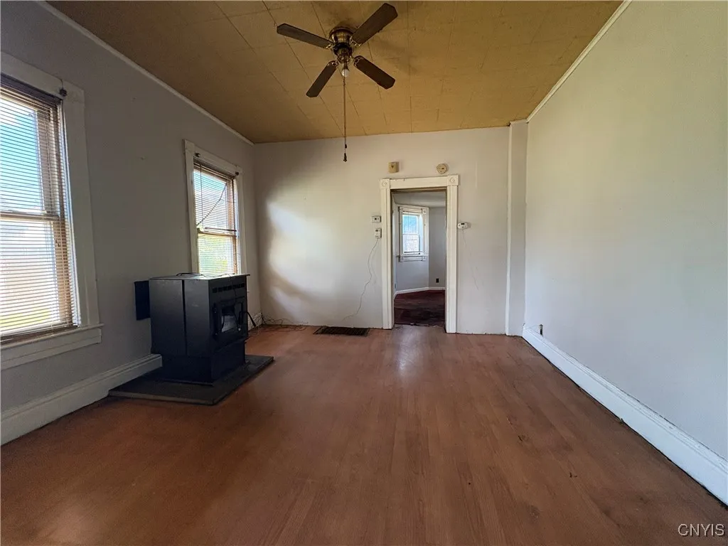304 Mohawk Street, Rome, New York 13440, Rome, New York 13440, 3 Bedrooms Bedrooms, 5 Rooms Rooms,2 BathroomsBathrooms,Residential,For Sale,304 Mohawk Street, Rome, New York 13440,S1625405
