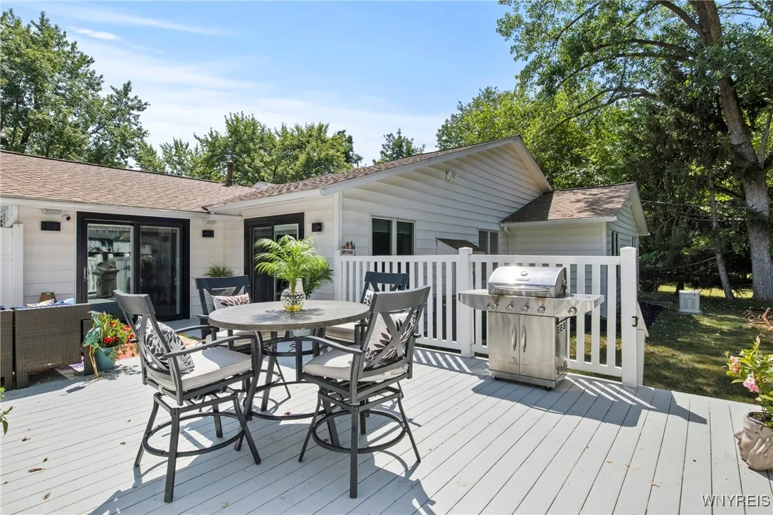 96 Klein Road, Amherst, New York 14221, Amherst, New York 14221, 3 Bedrooms Bedrooms, 9 Rooms Rooms,3 BathroomsBathrooms,Residential,For Sale,96 Klein Road, Amherst, New York 14221,B1624968