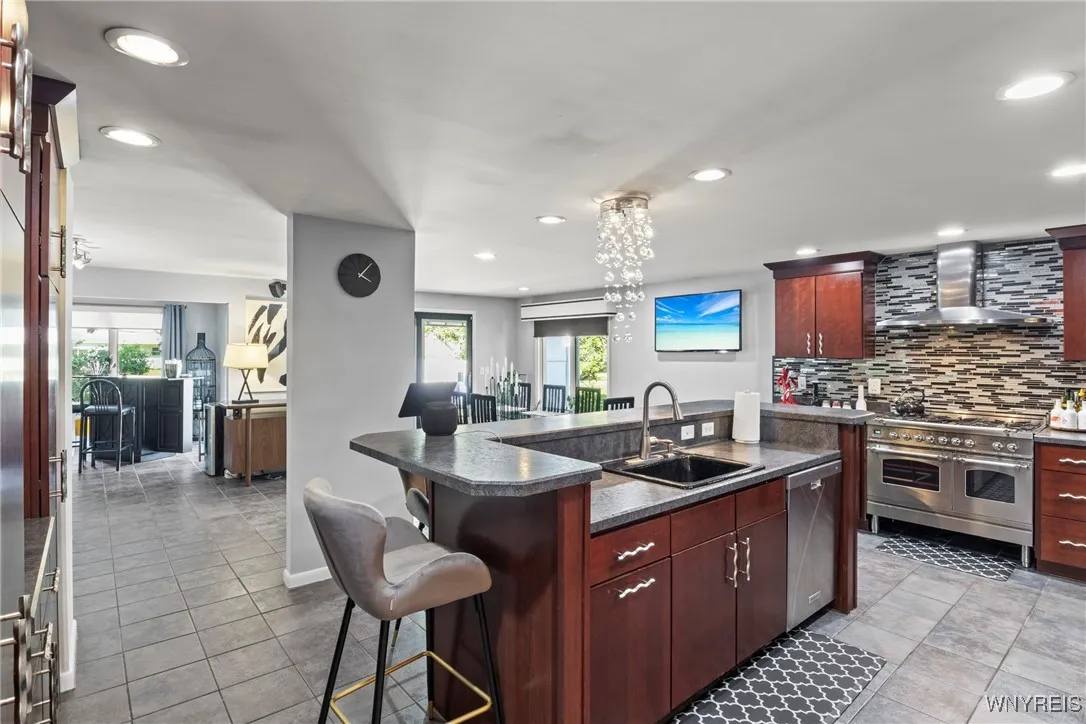 96 Klein Road, Amherst, New York 14221, Amherst, New York 14221, 3 Bedrooms Bedrooms, 9 Rooms Rooms,3 BathroomsBathrooms,Residential,For Sale,96 Klein Road, Amherst, New York 14221,B1624968