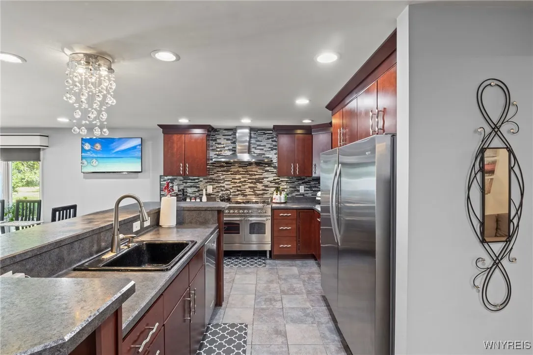 96 Klein Road, Amherst, New York 14221, Amherst, New York 14221, 3 Bedrooms Bedrooms, 9 Rooms Rooms,3 BathroomsBathrooms,Residential,For Sale,96 Klein Road, Amherst, New York 14221,B1624968