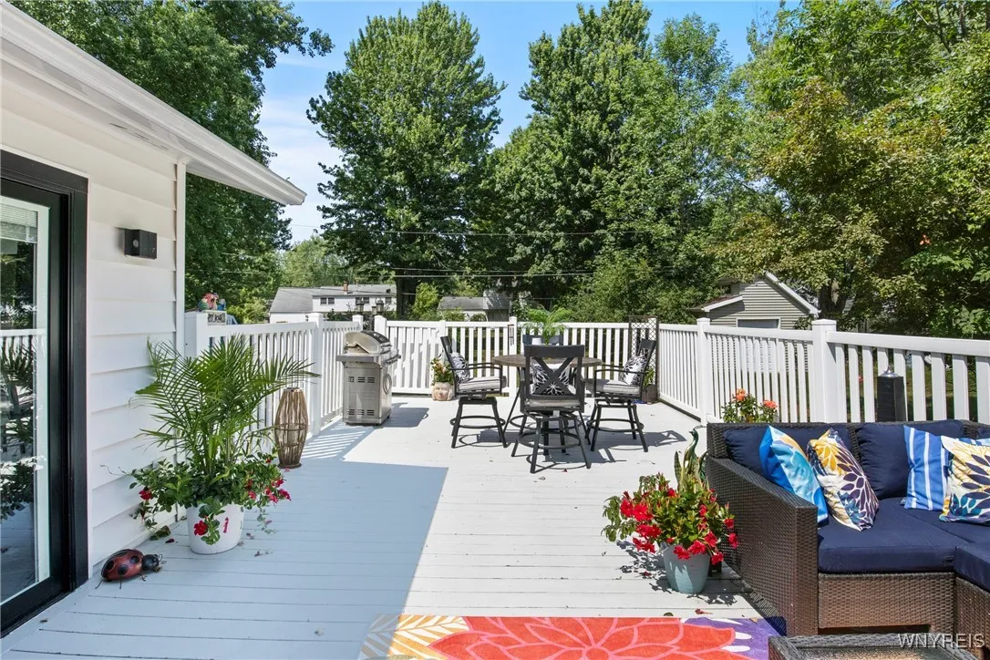 96 Klein Road, Amherst, New York 14221, Amherst, New York 14221, 3 Bedrooms Bedrooms, 9 Rooms Rooms,3 BathroomsBathrooms,Residential,For Sale,96 Klein Road, Amherst, New York 14221,B1624968