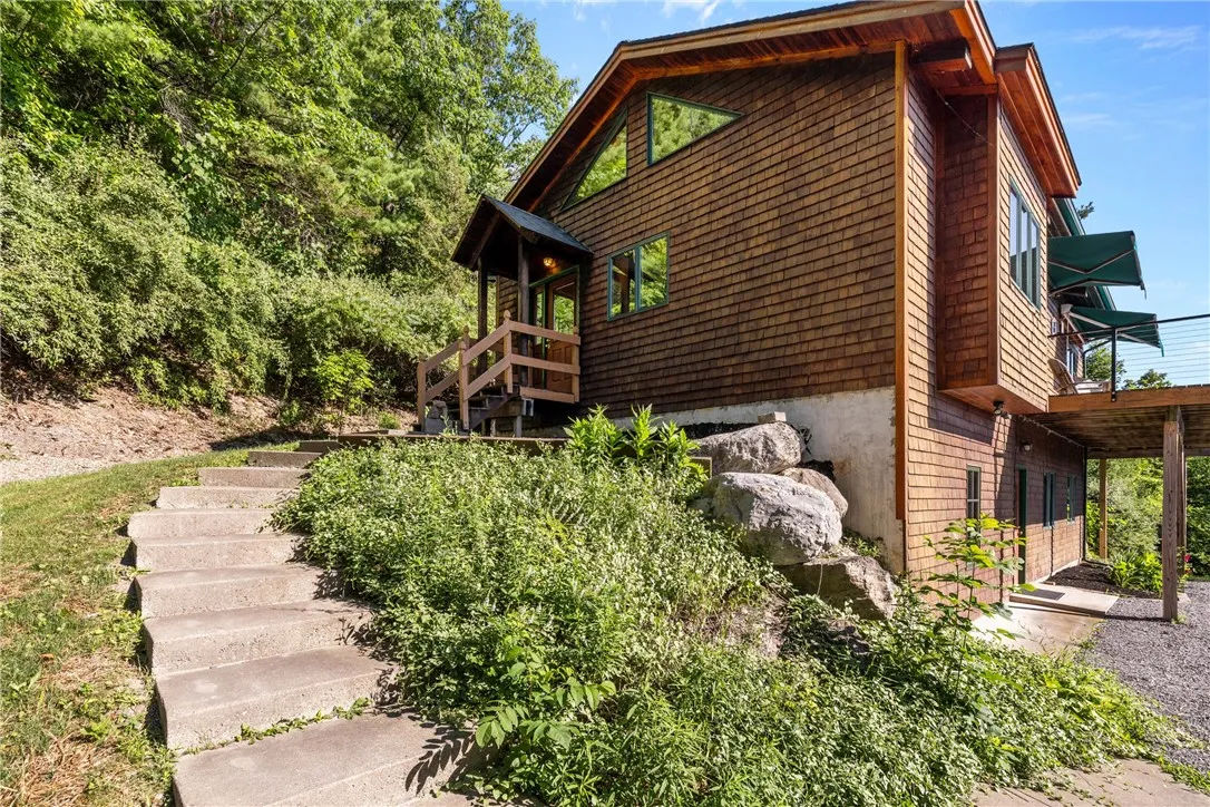 6218 Hawks Road, South Bristol, New York 14512, South Bristol, New York 14512, 3 Bedrooms Bedrooms, 6 Rooms Rooms,2 BathroomsBathrooms,Residential,For Sale,6218 Hawks Road, South Bristol, New York 14512,R1600536