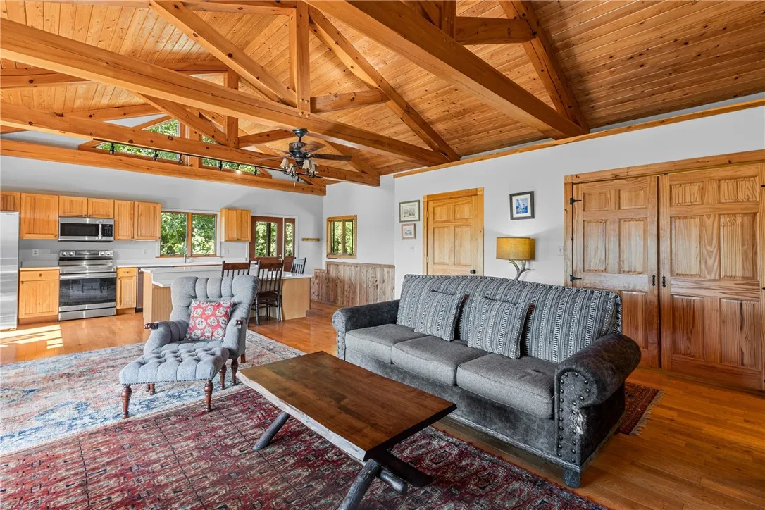 6218 Hawks Road, South Bristol, New York 14512, South Bristol, New York 14512, 3 Bedrooms Bedrooms, 6 Rooms Rooms,2 BathroomsBathrooms,Residential,For Sale,6218 Hawks Road, South Bristol, New York 14512,R1600536