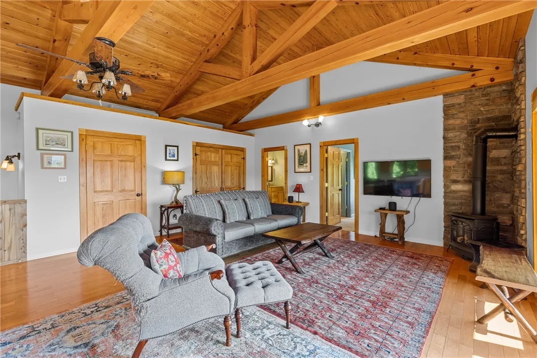 6218 Hawks Road, South Bristol, New York 14512, South Bristol, New York 14512, 3 Bedrooms Bedrooms, 6 Rooms Rooms,2 BathroomsBathrooms,Residential,For Sale,6218 Hawks Road, South Bristol, New York 14512,R1600536