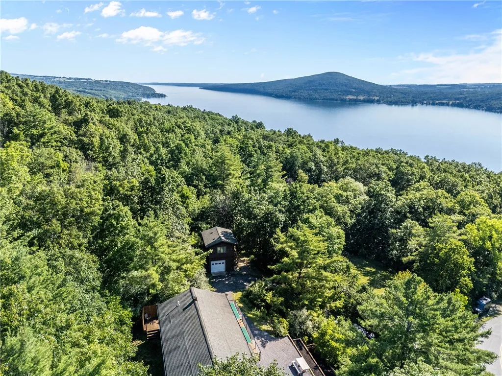 6218 Hawks Road, South Bristol, New York 14512, South Bristol, New York 14512, 3 Bedrooms Bedrooms, 6 Rooms Rooms,2 BathroomsBathrooms,Residential,For Sale,6218 Hawks Road, South Bristol, New York 14512,R1600536