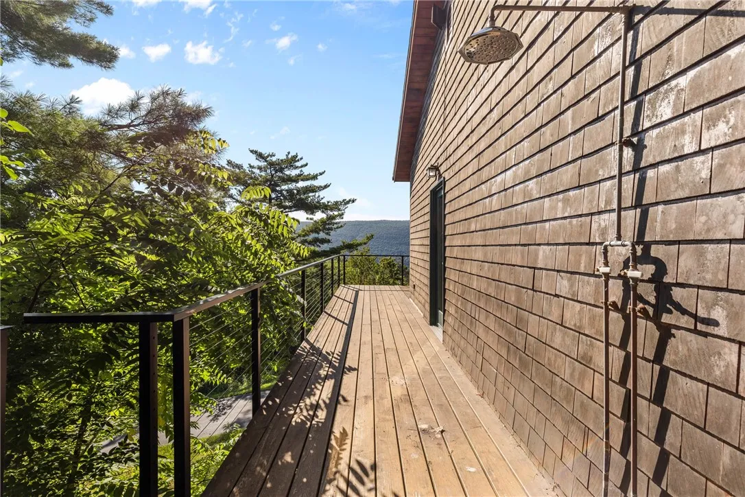 Outdoor shower!!