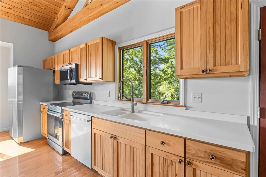 6218 Hawks Road, South Bristol, New York 14512, South Bristol, New York 14512, 3 Bedrooms Bedrooms, 6 Rooms Rooms,2 BathroomsBathrooms,Residential,For Sale,6218 Hawks Road, South Bristol, New York 14512,R1600536