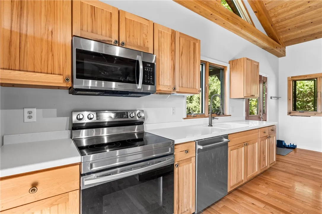 6218 Hawks Road, South Bristol, New York 14512, South Bristol, New York 14512, 3 Bedrooms Bedrooms, 6 Rooms Rooms,2 BathroomsBathrooms,Residential,For Sale,6218 Hawks Road, South Bristol, New York 14512,R1600536