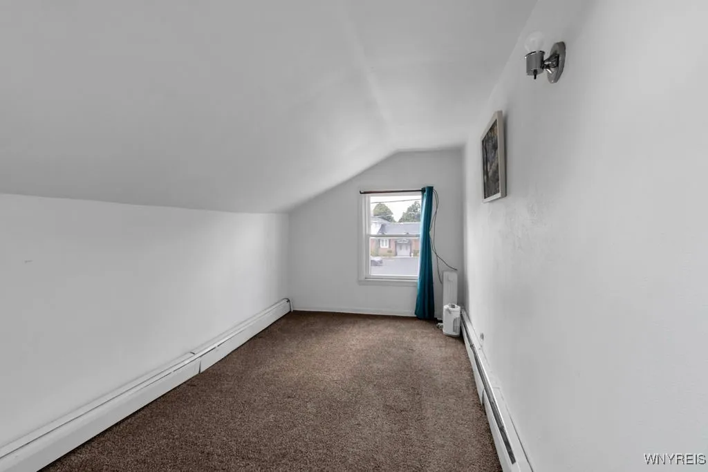 30 Aurora Street, Lancaster, New York 14086, Lancaster, New York 14086, 3 Bedrooms Bedrooms, 6 Rooms Rooms,1 BathroomBathrooms,Residential,For Sale,30 Aurora Street, Lancaster, New York 14086,B1625106