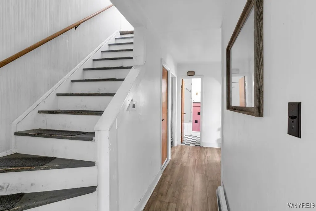 30 Aurora Street, Lancaster, New York 14086, Lancaster, New York 14086, 3 Bedrooms Bedrooms, 6 Rooms Rooms,1 BathroomBathrooms,Residential,For Sale,30 Aurora Street, Lancaster, New York 14086,B1625106