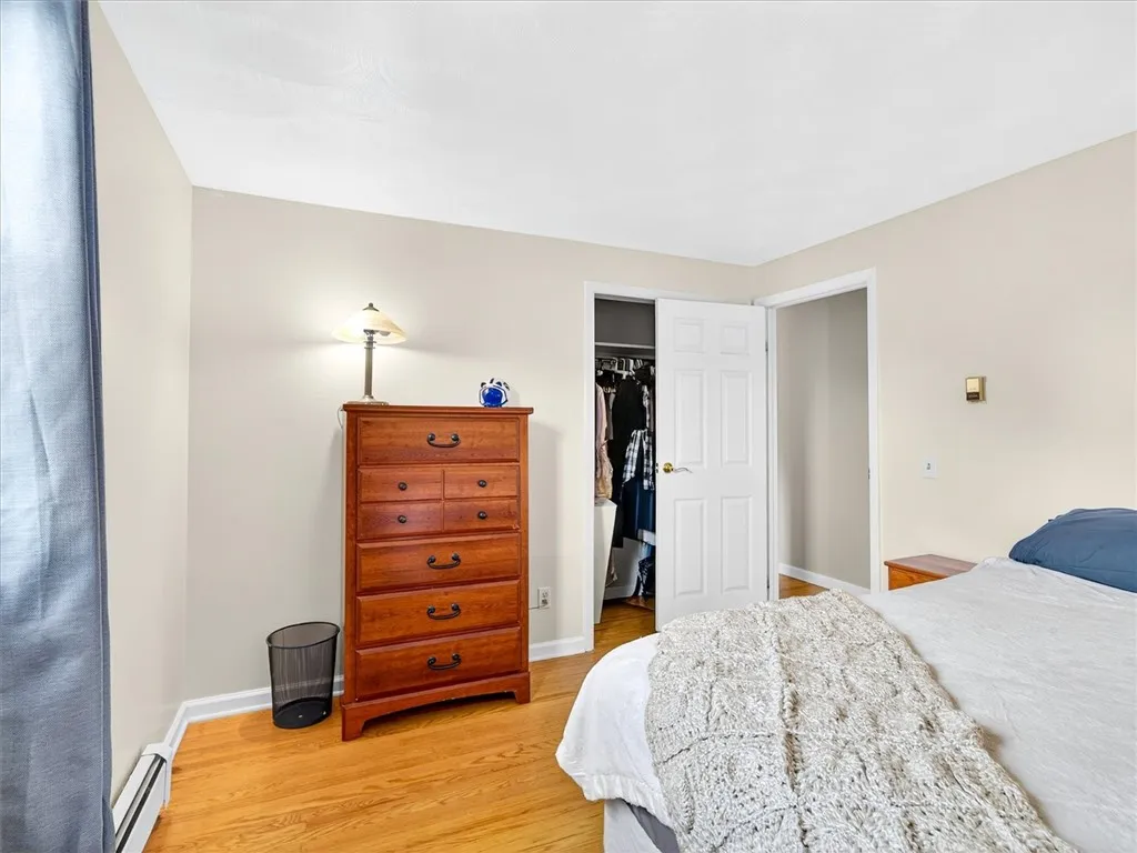 30 Hemlock Woods Lane, Greece, New York 14615, Greece, New York 14615, 4 Bedrooms Bedrooms, 7 Rooms Rooms,1 BathroomBathrooms,Residential,For Sale,30 Hemlock Woods Lane, Greece, New York 14615,R1625466