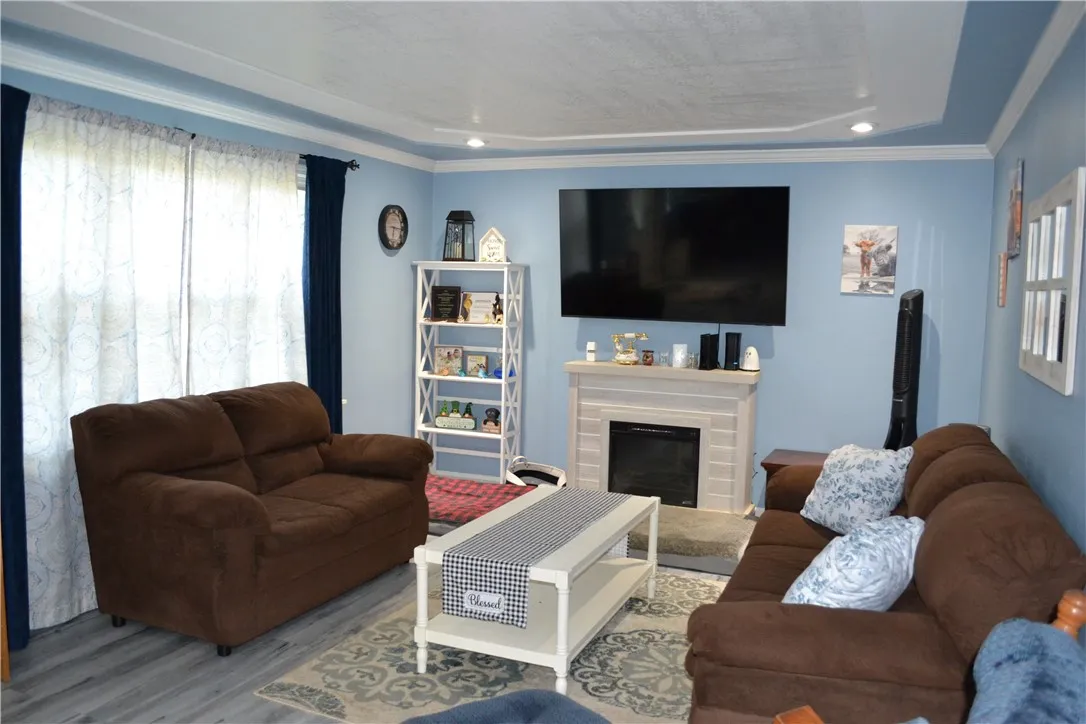 104 Doerun Drive, Greece, New York 14626, Greece, New York 14626, 3 Bedrooms Bedrooms, 6 Rooms Rooms,1 BathroomBathrooms,Residential,For Sale,104 Doerun Drive, Greece, New York 14626,R1625470