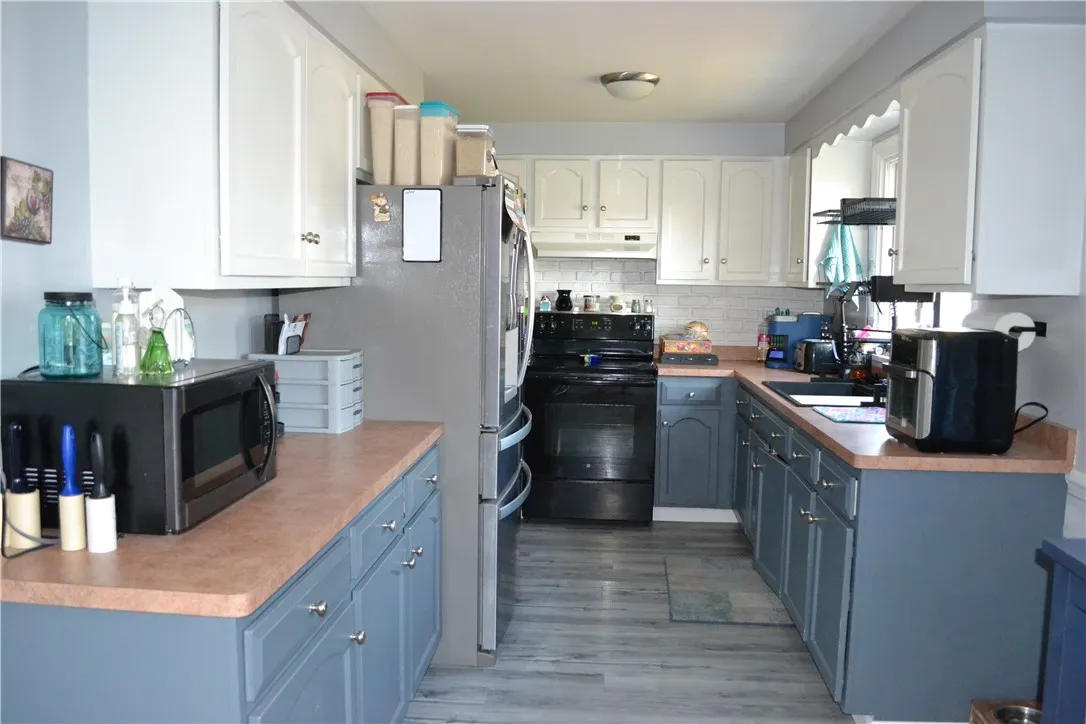 104 Doerun Drive, Greece, New York 14626, Greece, New York 14626, 3 Bedrooms Bedrooms, 6 Rooms Rooms,1 BathroomBathrooms,Residential,For Sale,104 Doerun Drive, Greece, New York 14626,R1625470