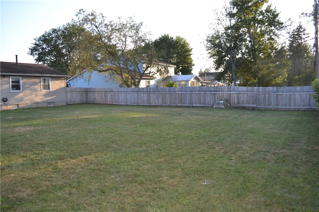 104 Doerun Drive, Greece, New York 14626, Greece, New York 14626, 3 Bedrooms Bedrooms, 6 Rooms Rooms,1 BathroomBathrooms,Residential,For Sale,104 Doerun Drive, Greece, New York 14626,R1625470