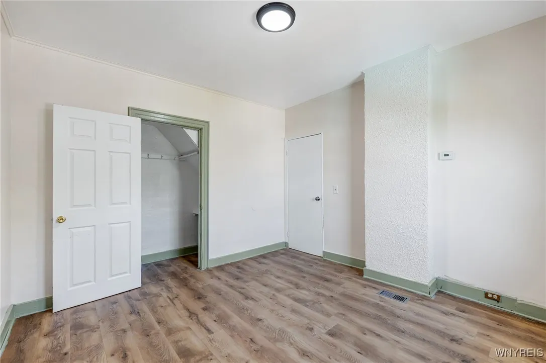 57 Briscoe Avenue, Buffalo, New York 14211, Buffalo, New York 14211, 3 Bedrooms Bedrooms, 6 Rooms Rooms,3 BathroomsBathrooms,Residential,For Sale,57 Briscoe Avenue, Buffalo, New York 14211,B1625471