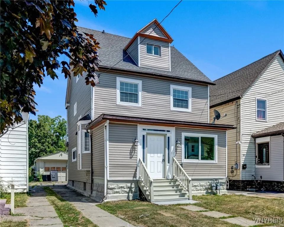 57 Briscoe Avenue, Buffalo, New York 14211, Buffalo, New York 14211, 3 Bedrooms Bedrooms, 6 Rooms Rooms,3 BathroomsBathrooms,Residential,For Sale,57 Briscoe Avenue, Buffalo, New York 14211,B1625471