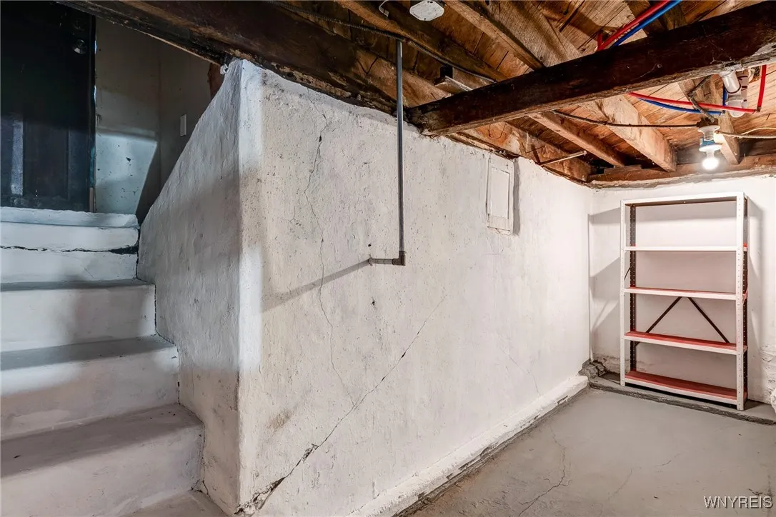 57 Briscoe Avenue, Buffalo, New York 14211, Buffalo, New York 14211, 3 Bedrooms Bedrooms, 6 Rooms Rooms,3 BathroomsBathrooms,Residential,For Sale,57 Briscoe Avenue, Buffalo, New York 14211,B1625471