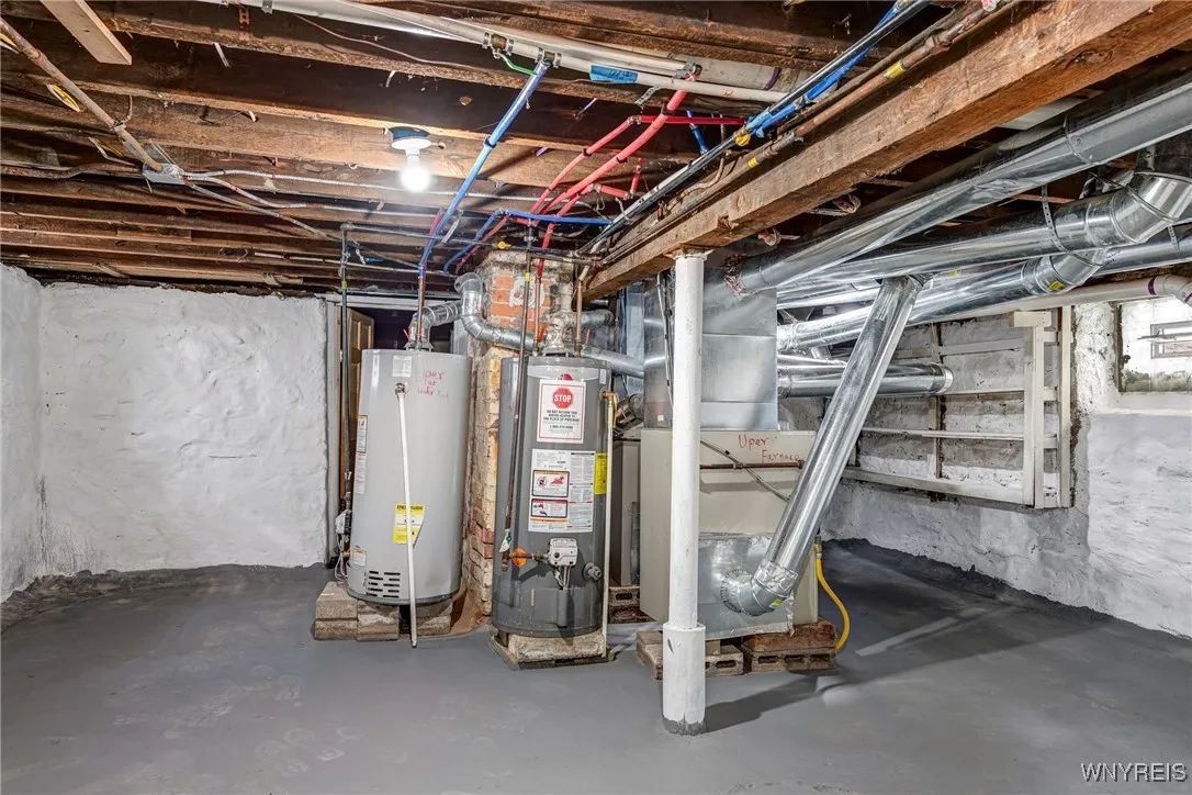 57 Briscoe Avenue, Buffalo, New York 14211, Buffalo, New York 14211, 3 Bedrooms Bedrooms, 6 Rooms Rooms,3 BathroomsBathrooms,Residential,For Sale,57 Briscoe Avenue, Buffalo, New York 14211,B1625471