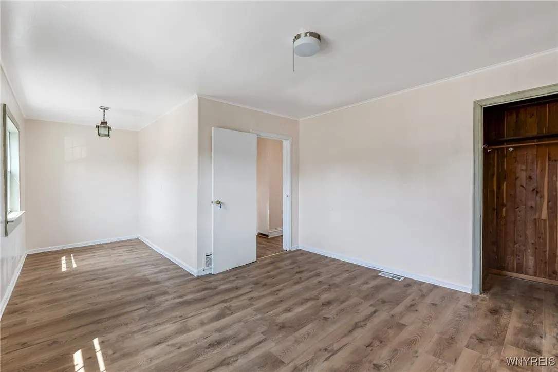 57 Briscoe Avenue, Buffalo, New York 14211, Buffalo, New York 14211, 3 Bedrooms Bedrooms, 6 Rooms Rooms,3 BathroomsBathrooms,Residential,For Sale,57 Briscoe Avenue, Buffalo, New York 14211,B1625471