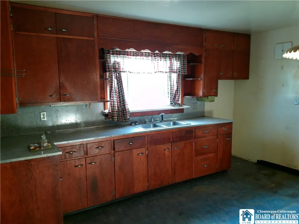 176 Portville Ceres Road, Portville, New York 1477, Portville, New York 14770, 4 Bedrooms Bedrooms, 7 Rooms Rooms,1 BathroomBathrooms,Residential,For Sale,176 Portville Ceres Road, Portville, New York 1477,R1625473