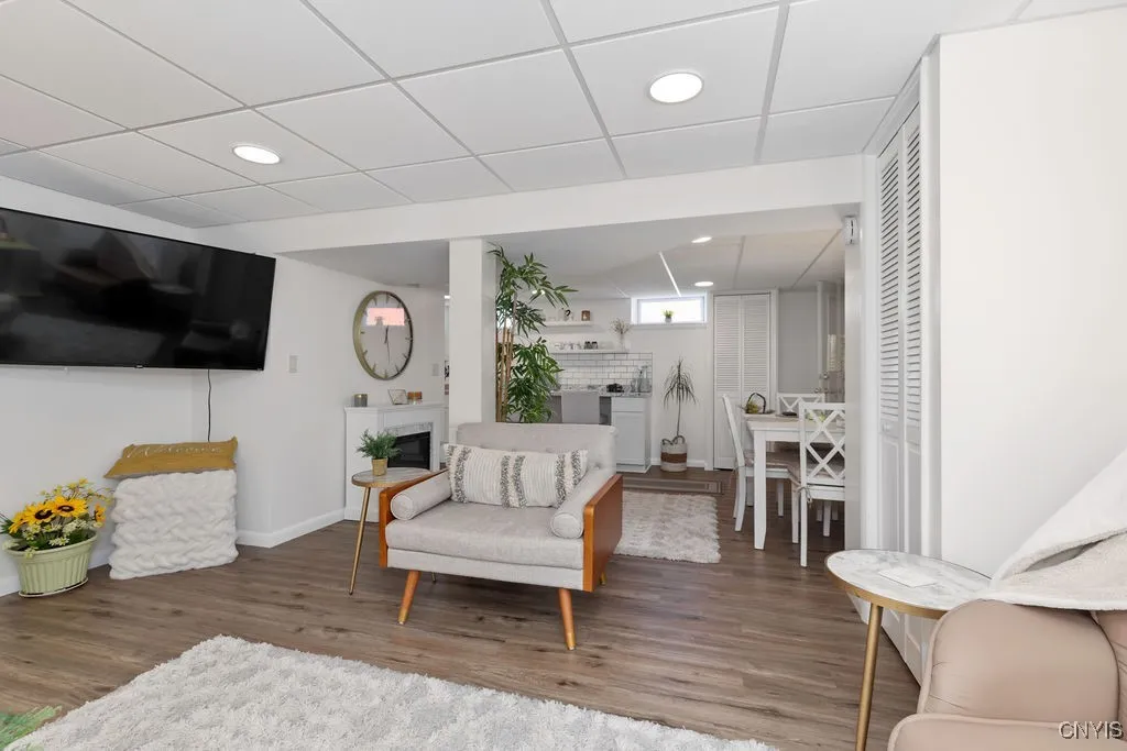 104 Beverly Drive, Camillus, New York 13219, Camillus, New York 13219, 4 Bedrooms Bedrooms, 6 Rooms Rooms,2 BathroomsBathrooms,Residential,For Sale,104 Beverly Drive, Camillus, New York 13219,S1620731