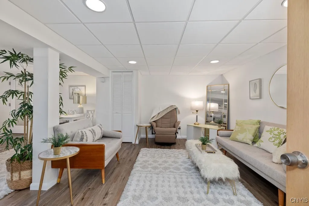 104 Beverly Drive, Camillus, New York 13219, Camillus, New York 13219, 4 Bedrooms Bedrooms, 6 Rooms Rooms,2 BathroomsBathrooms,Residential,For Sale,104 Beverly Drive, Camillus, New York 13219,S1620731