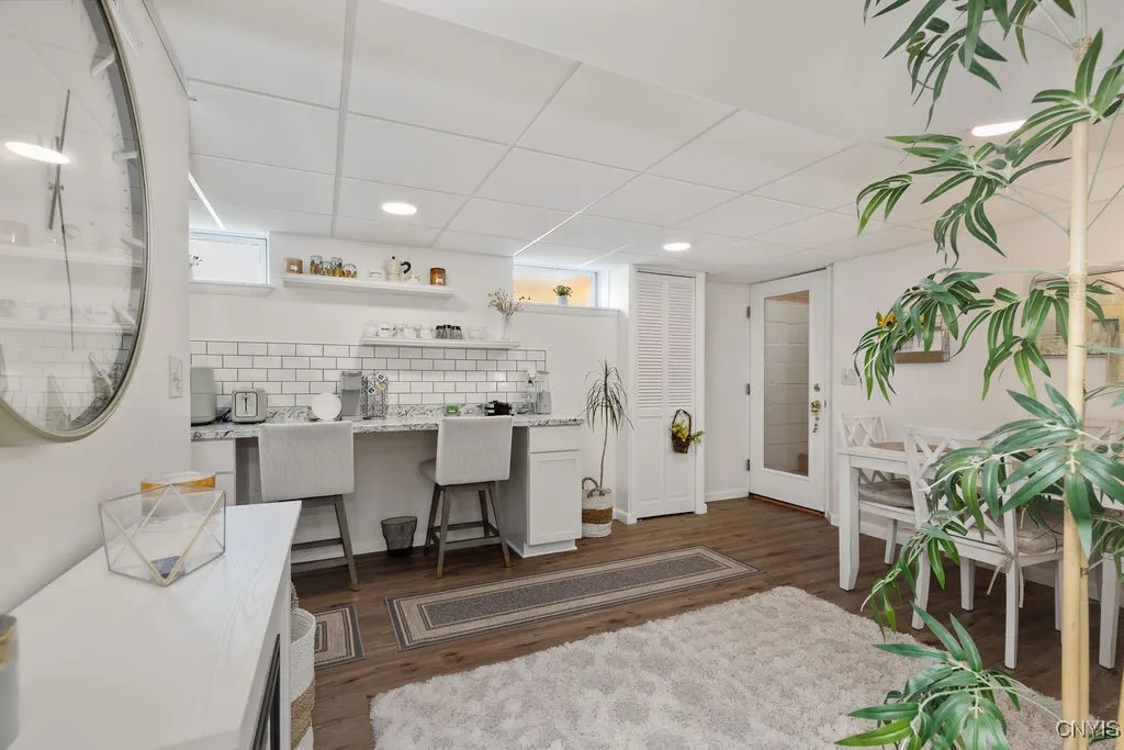 104 Beverly Drive, Camillus, New York 13219, Camillus, New York 13219, 4 Bedrooms Bedrooms, 6 Rooms Rooms,2 BathroomsBathrooms,Residential,For Sale,104 Beverly Drive, Camillus, New York 13219,S1620731