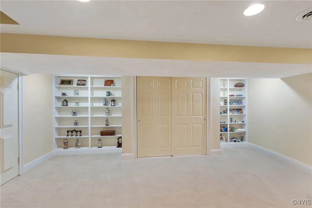 FINISHED BASEMENT