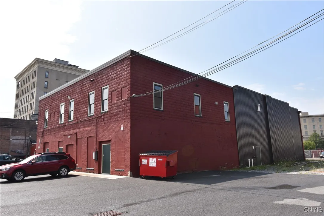 152 Court 1, Watertown City, New York 13601, Watertown City, New York 13601, 1 Bedroom Bedrooms, 3 Rooms Rooms,1 BathroomBathrooms,Residential Lease,For Rent,152 Court 1, Watertown City, New York 13601,S1625476
