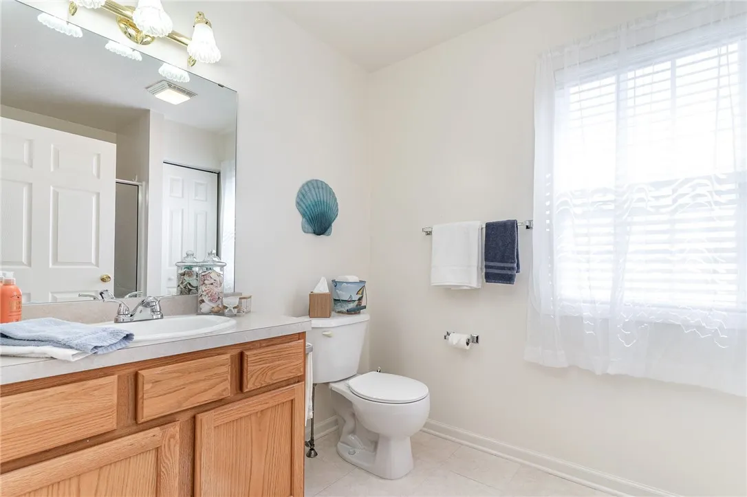 222 Rayfield Cir, Webster, New York 14580, Webster, New York 14580, 2 Bedrooms Bedrooms, 5 Rooms Rooms,2 BathroomsBathrooms,Residential,For Sale,222 Rayfield Cir, Webster, New York 14580,R1625226