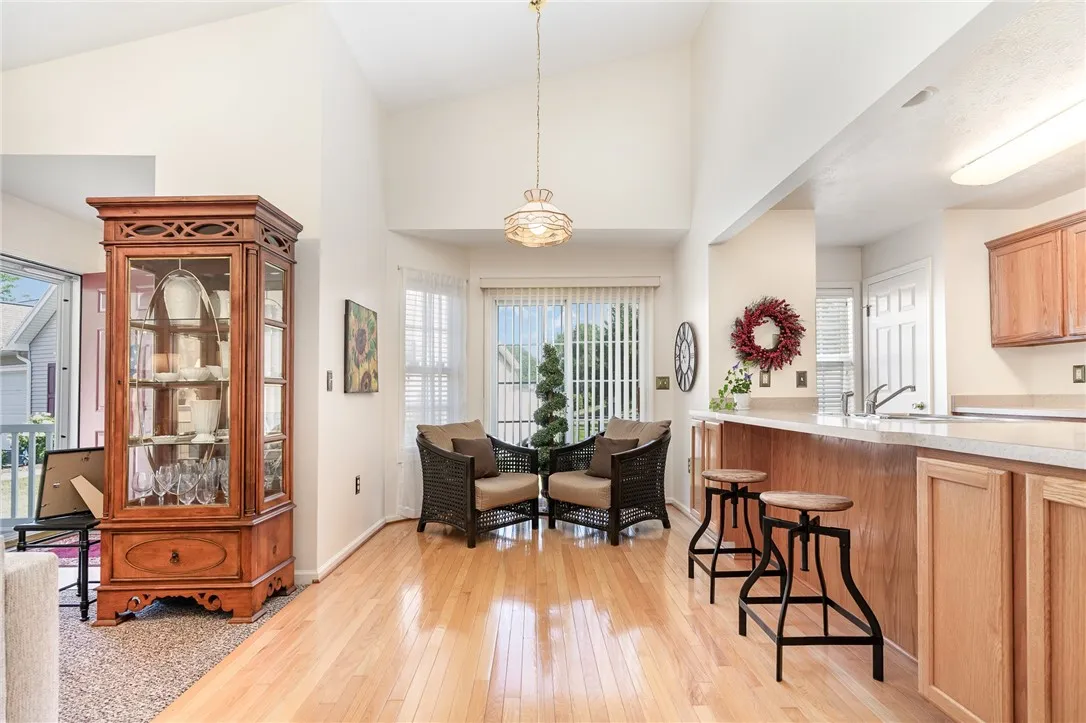 222 Rayfield Cir, Webster, New York 14580, Webster, New York 14580, 2 Bedrooms Bedrooms, 5 Rooms Rooms,2 BathroomsBathrooms,Residential,For Sale,222 Rayfield Cir, Webster, New York 14580,R1625226