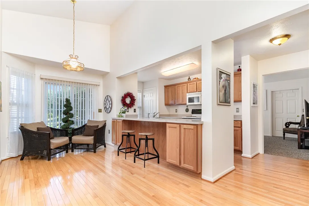 222 Rayfield Cir, Webster, New York 14580, Webster, New York 14580, 2 Bedrooms Bedrooms, 5 Rooms Rooms,2 BathroomsBathrooms,Residential,For Sale,222 Rayfield Cir, Webster, New York 14580,R1625226