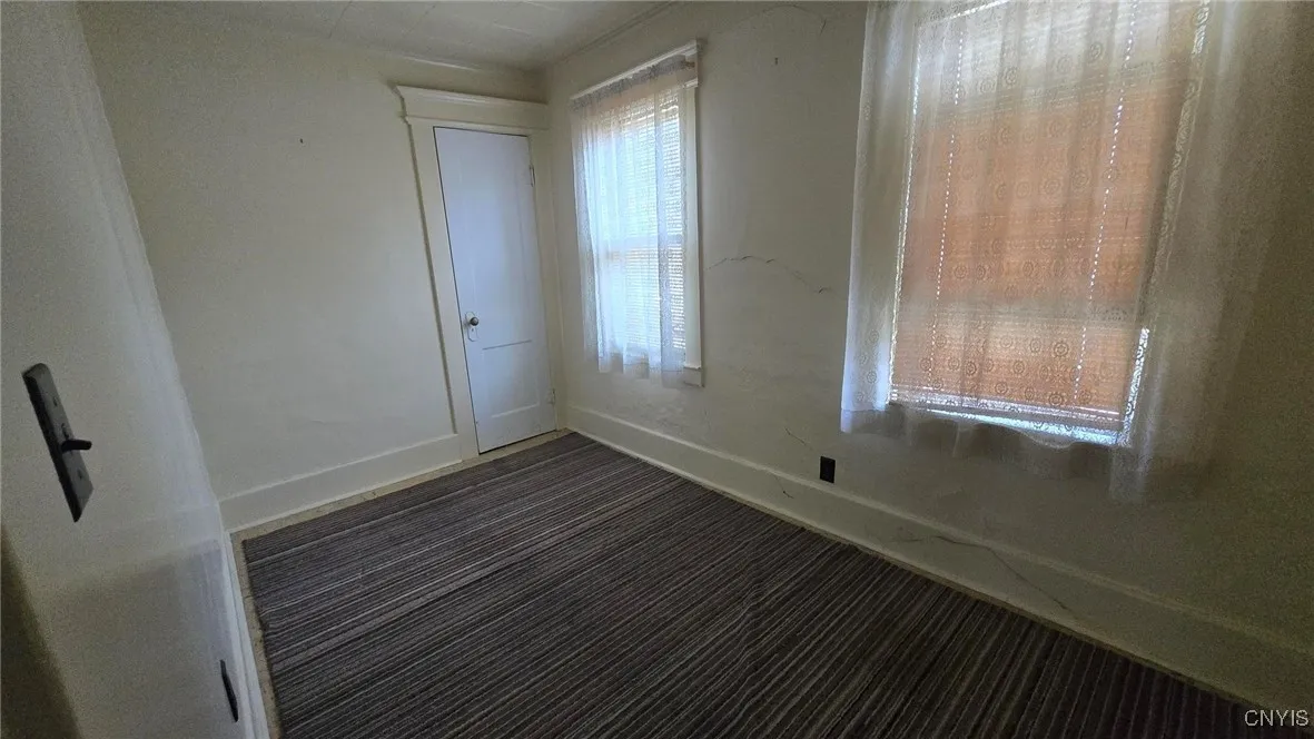 120 Maplewood Avenue, Syracuse, New York 13205, Syracuse, New York 13205, 3 Bedrooms Bedrooms, 5 Rooms Rooms,1 BathroomBathrooms,Residential,For Sale,120 Maplewood Avenue, Syracuse, New York 13205,S1625443
