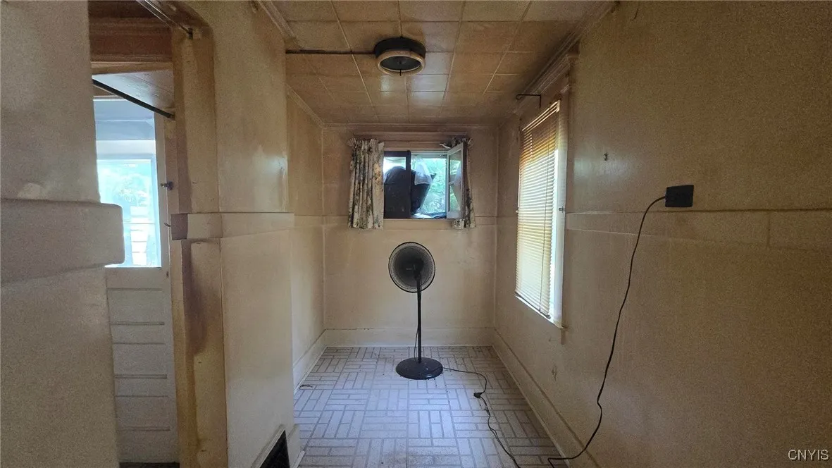 120 Maplewood Avenue, Syracuse, New York 13205, Syracuse, New York 13205, 3 Bedrooms Bedrooms, 5 Rooms Rooms,1 BathroomBathrooms,Residential,For Sale,120 Maplewood Avenue, Syracuse, New York 13205,S1625443