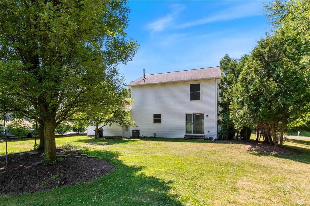 5240 Nott Road, Canandaigua Town, New York 14424, Canandaigua Town, New York 14424, 3 Bedrooms Bedrooms, 9 Rooms Rooms,1 BathroomBathrooms,Residential,For Sale,5240 Nott Road, Canandaigua Town, New York 14424,R1623127